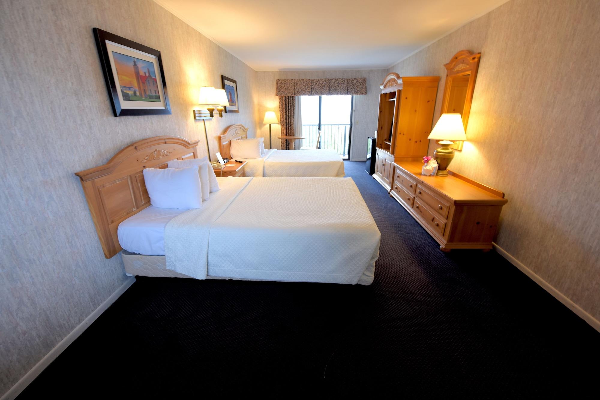 Days Inn By Wyndham Mackinaw City - Lakeview Extérieur photo